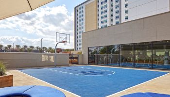 Anaheim Resort Suites